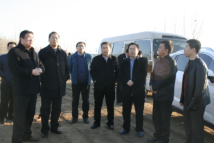 樂(lè )陵市市委副書(shū)記、市長(cháng)王大山到S240改建工程工地視察項目建設情況