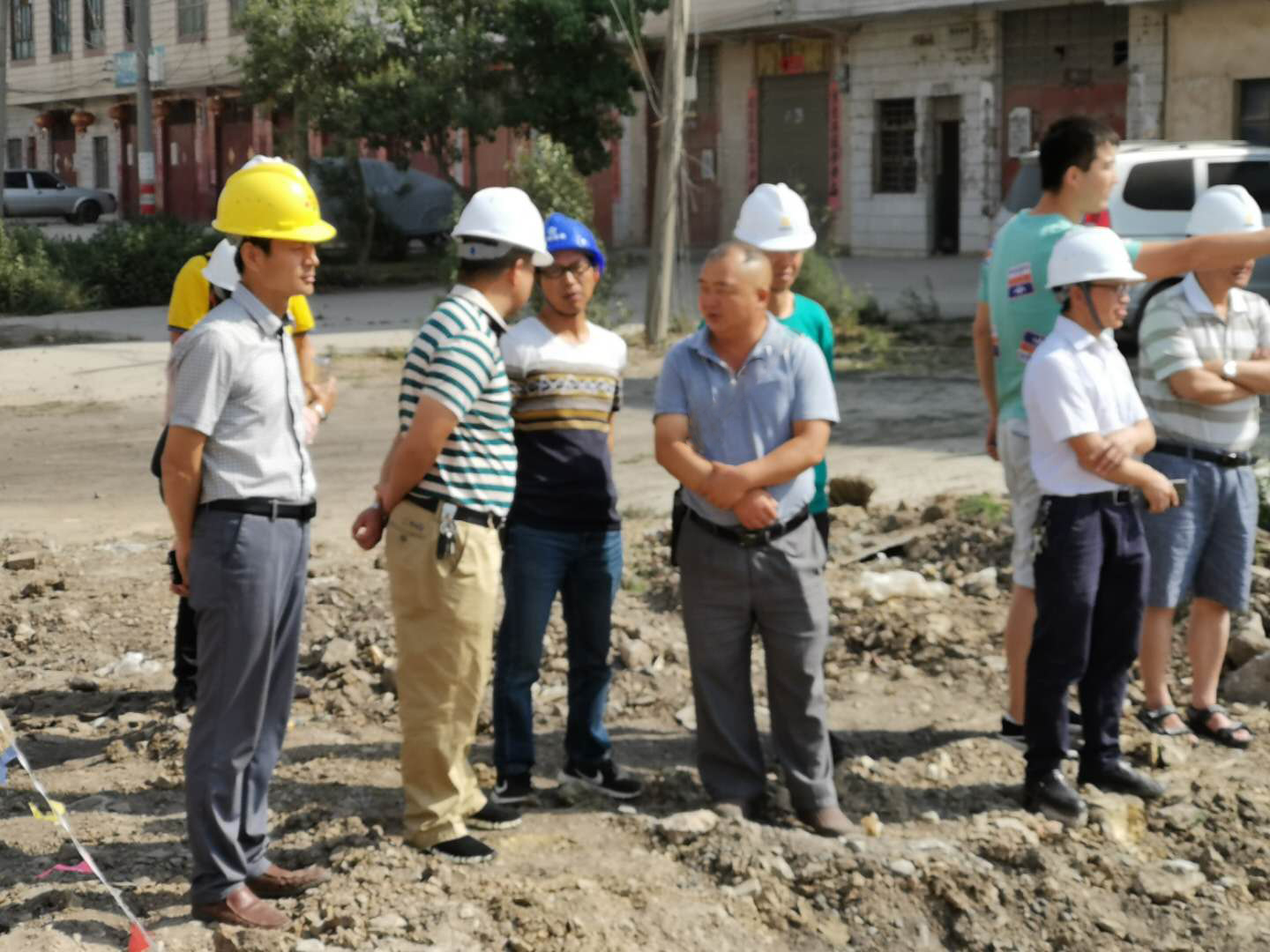 曲靖市麒麟區水石公路市政道路工程開(kāi)展檢查